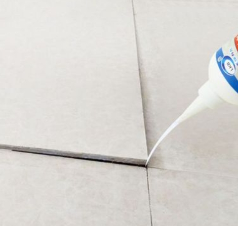 中江瓷砖空鼓维修公司分享卫生间瓷砖脱落的原因可能有以下几点